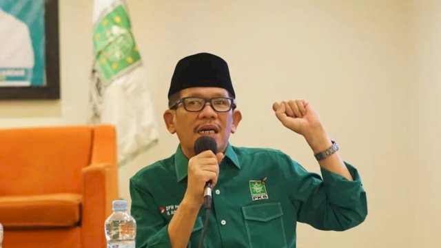 Ketua DPW PKB Sulsel Azhar Arsyad