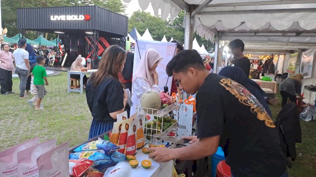 Berkat Program Tambah Daya Listrik PLN di Bulan Berkah, Omzet UMKM Binaan Rumah BUMN Selayar Meningkat