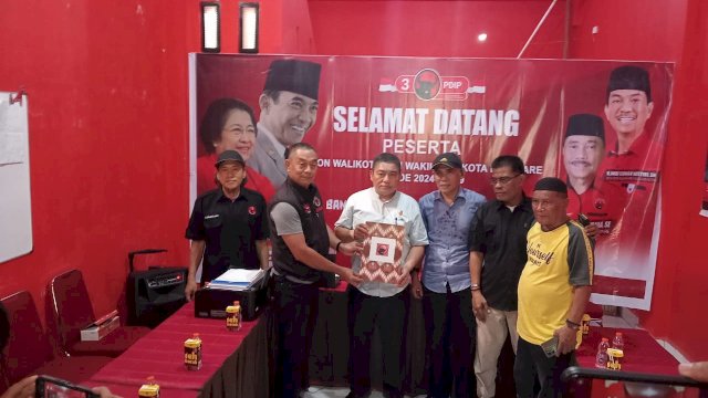 Ketua Tim Pemenangan ERAT, Kaharuddin Kadir yang juga Ketua Harian DPD Partai Golkar Kota Parepare.