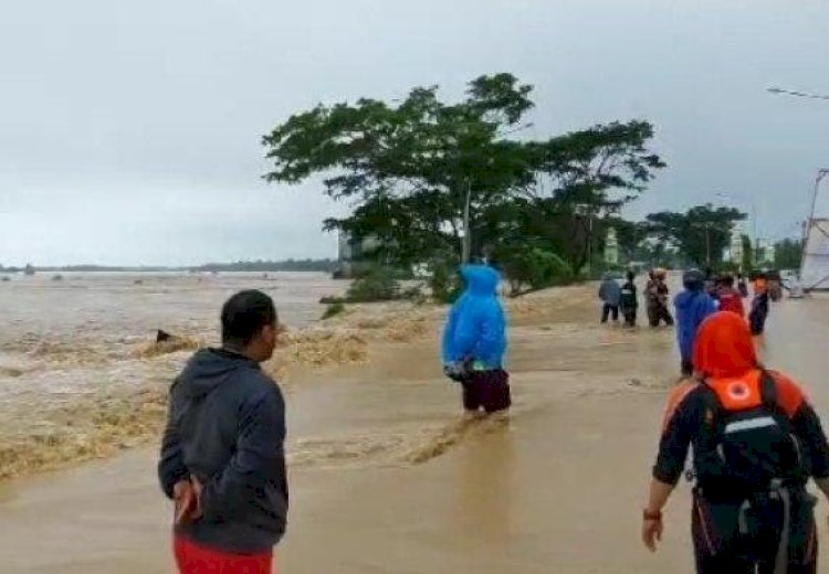 Banjir Bandang Terjang Tiga Kecamatan di Luwu