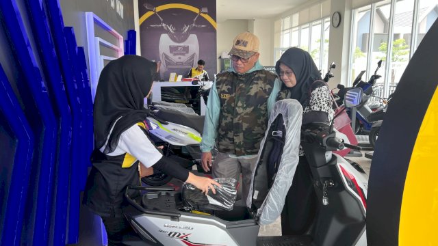 Kalla Kars Permudah Masyarakat Miliki United E-Motor dengan Program MEInyala Moliskuh