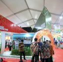 Seribuan Orang Padati Booth Kota Makassar di Hari Pertama ICE Apeksi 2024