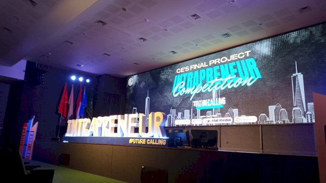 Opening Ceremony kegiatan Intrapreneur Competition di Auditorium UC Makassar, Rabu (5/6/2024).
