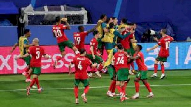 Timnas Portugal saat merayakan kemenangan atas Republik Ceko
