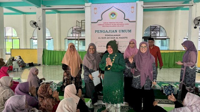 Indira Tekankan Pentingnya Strategi Pola Asuh Bentuk Karakter Anak Berakhlak