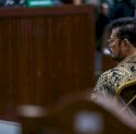 JPU Tuntut SYL 12 Tahun Penjara