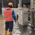 PLN Sigap Amankan Pasokan Listrik di Soppeng dan Sidrap Terdampak Banjir 