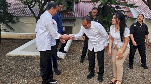 Danny Pomanto Bersama Projo Temui Jokowi di Bulukumba
