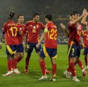 Tundukkan Les Blues, La Furia Roja ke Final