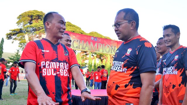 Tim Pemprov Sulsel vs Tim Pemkot Makassar Eksibisi di Piala Walikota Cup
