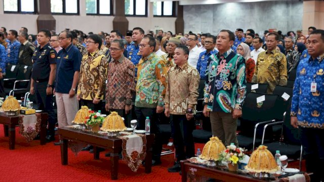 Rapat Koordinasi Kepala Daerah dalam Rangka Penguatan Peranan Aparat Pengawas Internal Pemerintah atau APIP untuk Pencegahan Korupsi. 