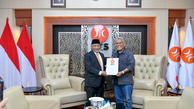 Amri Arsyid Kantongi SK DPP PKS Maju Bertarung di Pilwali Makassar