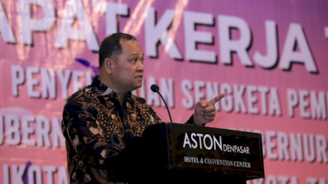 Anggota Bawaslu Totok Hariyono memberikan arahan dalam pada Rapat Kerja Teknis (Rakernis) Penyelesaian Sengketa Pemilihan pada Pemilihan Gubernur/wakil Gubernur, Bupati/wakil Bupati, dan Walikota/wakil Walikota di Denpasar, Bali, Selasa (16/07/2024)/foto: Publikasi dan Pemberitaan Bawaslu.
