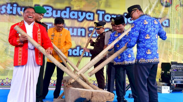 Festival Budaya Toraja Utara 2024 