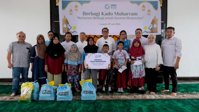 PLN Tunjukkan Kepedulian, Bantu Anak Yatim dan Resmikan Masjid di Luwuk