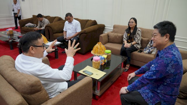 Sekprov Jufri Rahman-Konsuler Jepang Ohashi Koichi Bahas Peningkatan Kerjasama di Tiga Sektor