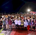 Masyarakat Tallo dan Ujung Tanah Sambut Danny-Indira Rayakan Pesta Rakyat