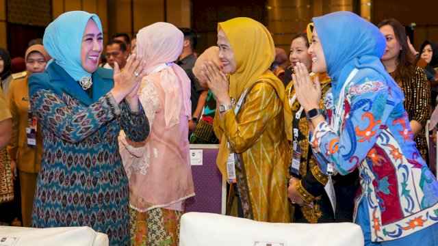 Ninuk Triyanti Zudan Ajak Peserta Mulai Transformasi Posyandu Sebagai Garda Terdepan Pelayanan Kesehatan Ibu dan Anak