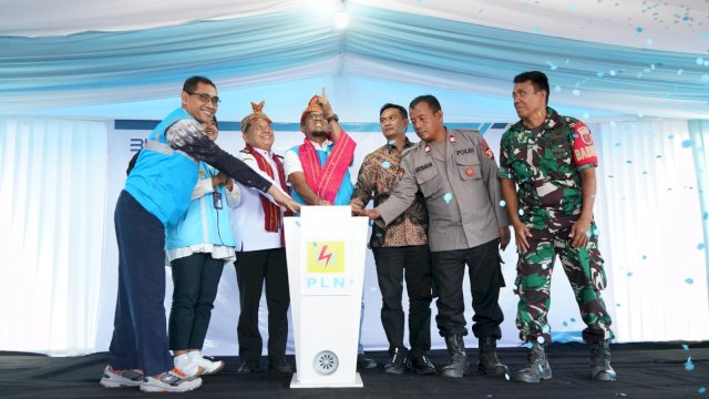 PLN Terangi 25 Desa di Sulsel, 494 Keluarga Nikmati Listrik 24 Jam