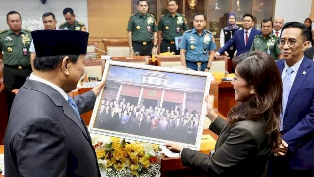 Komdigi Genjot Penyelesaian Aturan Perlindungan Anak, PDN, dan AI