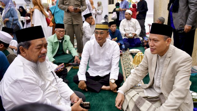 Peringatan Maulid Nabi, Pj Gubernur Prof Zudan Beri Dukungan untuk Memakmurkan Masjid