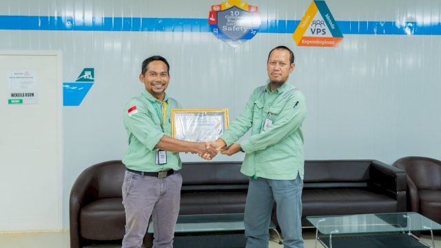 Tertib Frekuensi, PT Vale IGP Pomalaa Raih Penghargaan Loka Monitor SFR Kendari