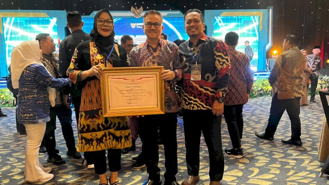Pemprov Sulsel Raih Penghargaan Atas Inovasi SAT SET'MA dalam Penanganan Stunting