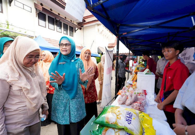 Pj Ketua PKK Ninuk Zudan Apresiasi Gerakan Pangan Murah di 24 Kabupaten dan Kota