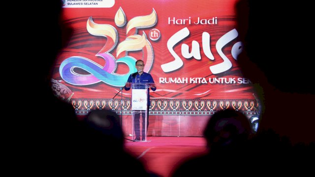 Prof Zudan Dukung Pertumbuhan Ekonomi Sulsel Lewat Fashion Show Desainer Muda