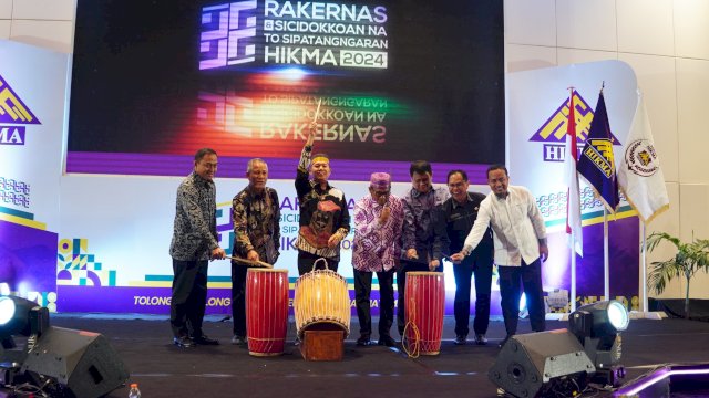 Buktikan Kerja Nyata di Enrekang, Ketum HIKMA Sampaikan Terima Kasih ke Andi Sudirman