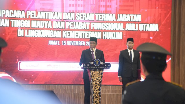 Menteri Hukum Supratman Lantik 11 Pimpinan Baru