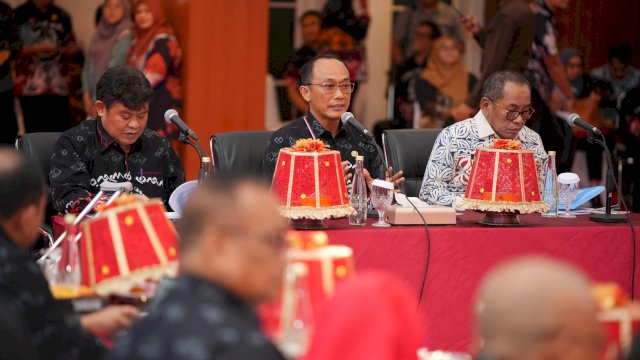 Evaluasi Kinerja OPD, Pj Gubernur Sulsel Prof Zudan Tekankan Optimalisasi Pemanfaatan Aset