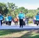 Senam Bersama Jajaran Dinas Kesehatan, Pj Gubernur Prof Zudan Ajak Galakkan Pola Hidup Sehat