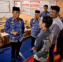 Tinjau  Kesiapan Logistik Pilkada di Bulukumba, Pj Gubernur Prof Zudan: 99,99 Persen Sudah Siap