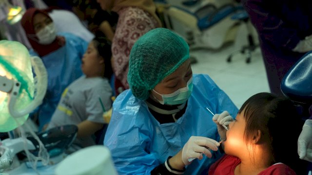 RSGMP Unhas Target Seribu Pasien Pemeriksaan Gigi Gratis