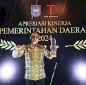 Danny Pomanto Raih Apresiasi Kinerja Total Tingkat Kota 2024 dari Kemendagri