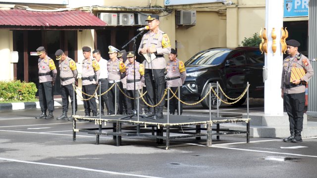 Tiga Polisi di Makassar Dipecat, Salah Satunya Karena Menelantarkan Keluarga