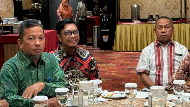 Kepala Bapenda Makassar Ikuti Asistensi Penerapan Transaksi Non Tunai