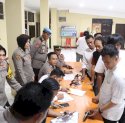 Pastikan Keamanan, Polres Pelabuhan Makassar Gelar Pemeriksaan Berkala Senpi dan Amunisi