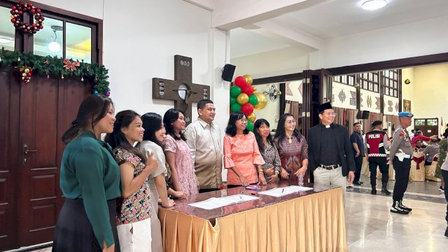 Appi Hadiri Open House Natal, Tegaskan Pentingnya Persaudaraan Lintas Agama di Makassar