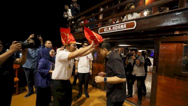 Wali Kota Makassar Mohammad Ramdhan Pomanto menjamu Menteri Kebudayaan RI Fadli Zon dalam kunjungan kerjanya di Kota Makassar-Sulawesi selatan, Rabu (15/1/2025).