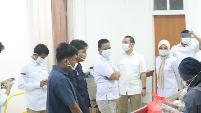 Fraksi Gerindra DPRD Makassar Pantau Program Makan Bergizi Gratis di Sekolah dan Dapur Umum