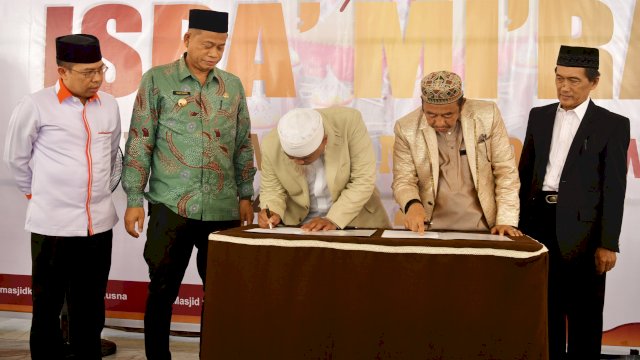 Pj Gubernur Sulsel Ingatkan ASN untuk Patuh pada Pemimpin Terpilih