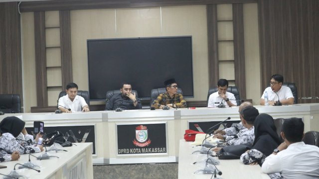 DPRD Makassar Desak Perbaikan Toilet Sekolah, Soroti Dampak Kesehatan pada Siswa