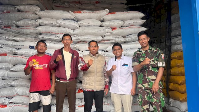 Pastikan Stok Pangan Aman, Achmad Daeng Sere Tinjau Gudang Bulog Takalar