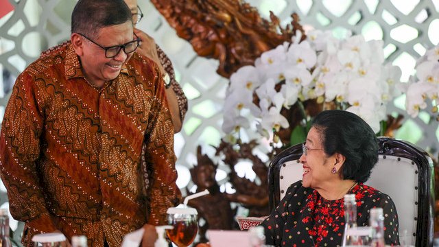 Ketua Umum PDIP Megawati Soekarnoputri saat bersama Hasto Kristiyanto yang kini ditahan oleh KPK/INT