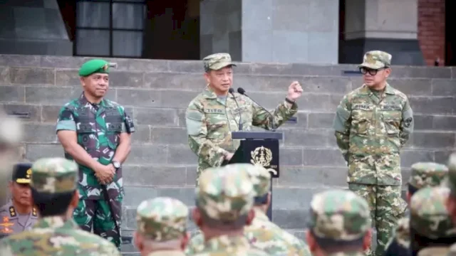  Menteri Dalam Negeri (Mendagri), Tito Karnavian