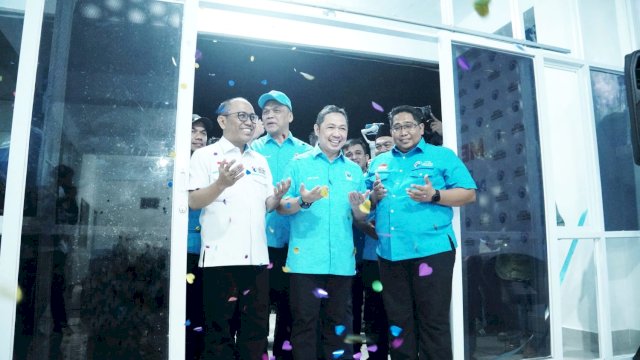 Mudzakkir Ali Djamil saat mendampingi Ketua Umum DPP Partai Gelora Indonesia Anis Matta 