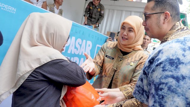 Aliyah Mustika Ilham Apresiasi Pasar Murah, Harap Program Berlanjut di Seluruh Kecamatan