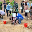 Gandeng Gubernur Sultra, PT Vale Tanam Pohon Serentak untuk Ketahanan Pangan dan Masa Depan Bumi
